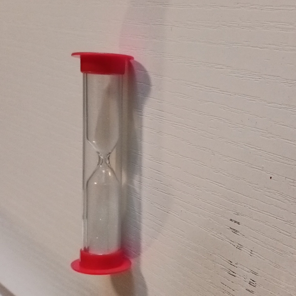 Hourglass sand timer - Picture 2 of 2